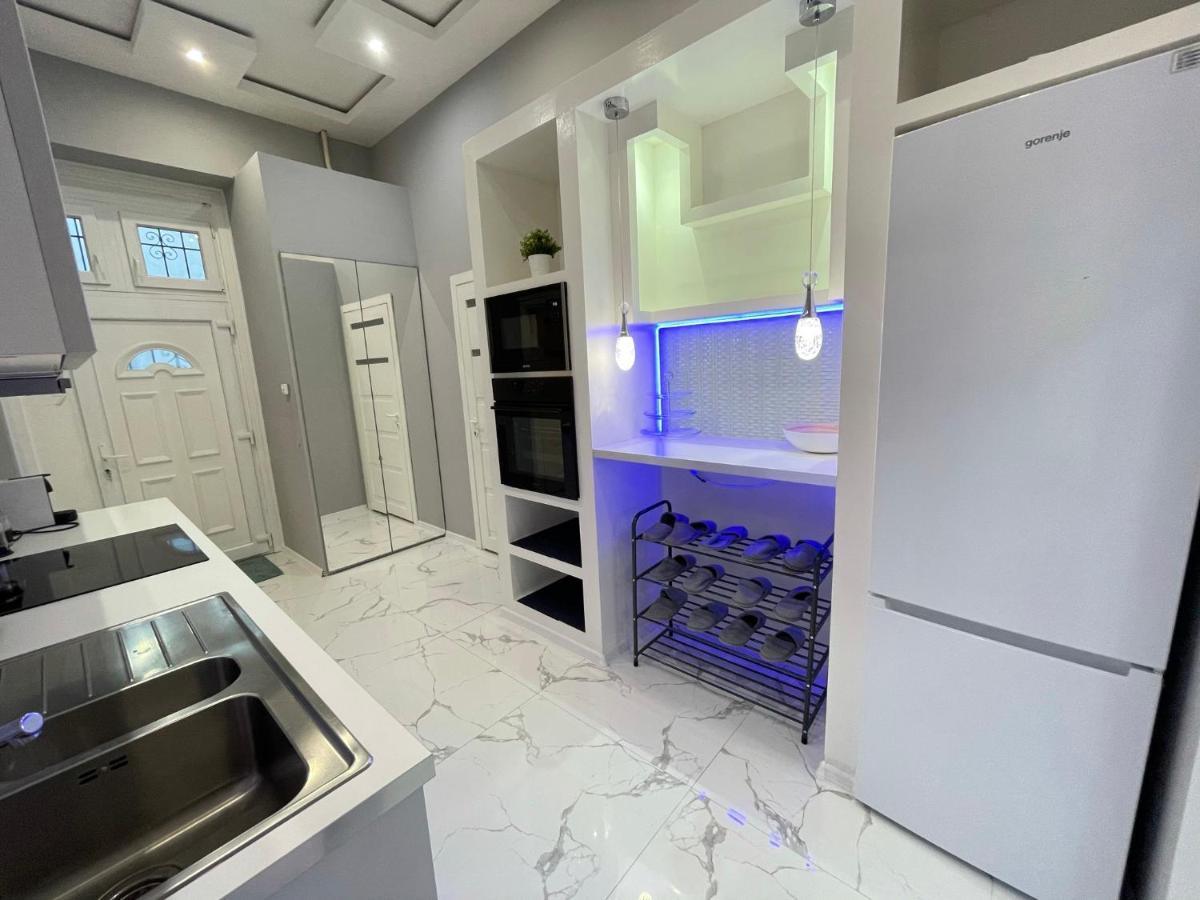 Deluxe Sapphire Residency - 4 Bedrooms Budapest Exterior foto